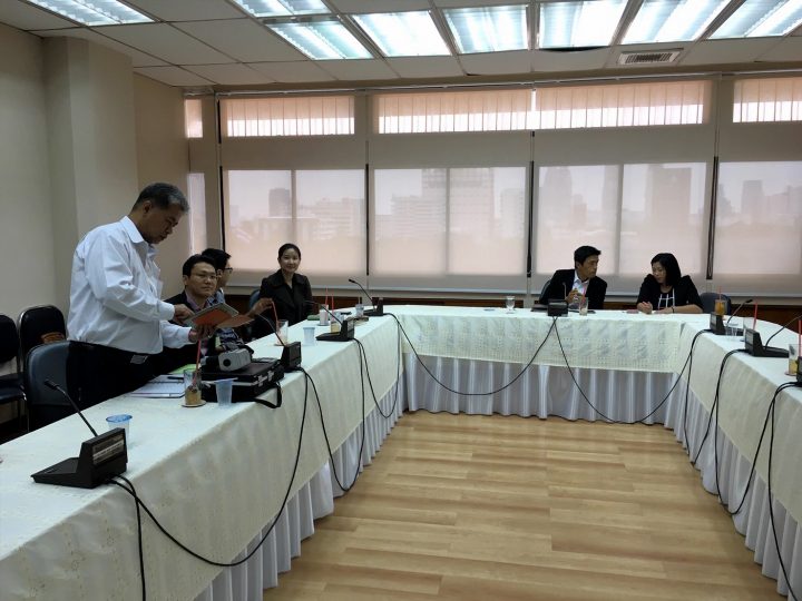 ร่วมประชุมหารือการควบคุมความสว่างของจอ LED กองควบคุมอาคาร