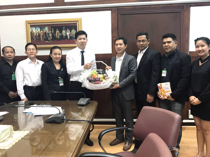 คณะกรรมการสมาคมป้ายและโฆษณา เข้าพบ “คุณกฤษฎา ศิริพิบูลย์”  ผู้อำนวยการสำนักการคลัง กรุงเทพมหานคร
